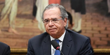 Os erros liberais do Chile estão sendo repetidos aqui por Paulo Guedes Os erros liberais do Chile estão sendo repetidos aqui por Paulo Guedes