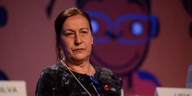 'A ANS é um mega-órgão público que funciona como a empresa das empresas, porque atua para beneficiá-las', critica a doutora em Saúde Pública Lígia Bahia. 'A ANS é um mega-órgão público que funciona como a empresa das empresas, porque atua para beneficiá-las', critica a doutora em Saúde Pública Lígia Bahia.