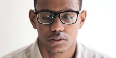 ‘Meu nome é João Victor’: jovem negro tenta provar que foi preso no lugar de vizinho com o mesmo nome