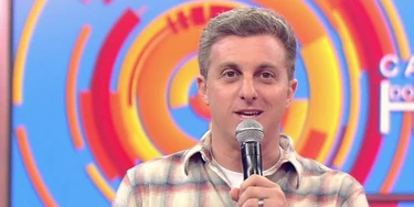 Na era do bom gestor, Luciano Huck é quem pode falar de política Na era do bom gestor, Luciano Huck é quem pode falar de política
