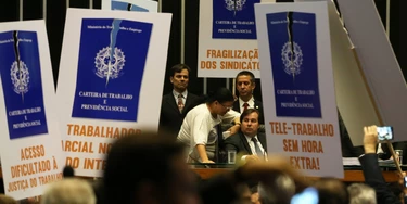 A CLT, prestes a ser modificada, é mesmo responsável pelo desemprego? A CLT, prestes a ser modificada, é mesmo responsável pelo desemprego?