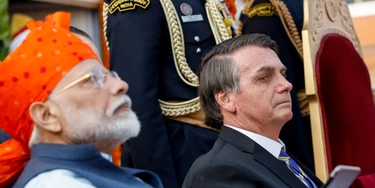 O primeiro ministro da Índia, Narendra Modi, e Jair Bolsonaro durante cerimônia do Dia da República da Índia.