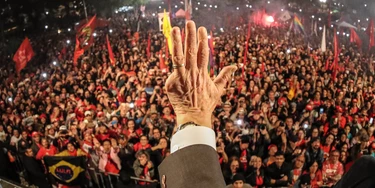 10 05 2017 Curitiba PR Brasil o ex presidente Luiz Inacio Lula da Silva durante Ato jornada pela democracia em Curitiba Fotos Ricardo Stuckert 10 05 2017 Curitiba PR Brasil o ex presidente Luiz Inacio Lula da Silva durante Ato jornada pela democracia em Curitiba Fotos Ricardo Stuckert