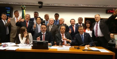 Quem são os 18 homens que querem legislar sobre o corpo das mulheres Quem são os 18 homens que querem legislar sobre o corpo das mulheres