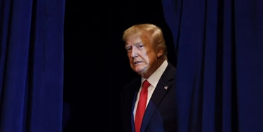 O presidente Donald Trump chega para uma coletiva de imprensa em Nova York, em 25 de setembro.