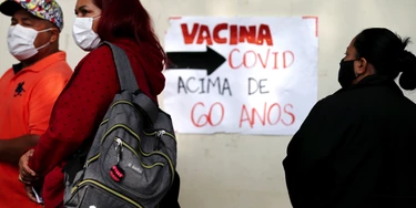 Entrevista: 'O critério de faixa etária para organizar a vacinação não basta. Ele é elitista e racista' Entrevista: 'O critério de faixa etária para organizar a vacinação não basta. Ele é elitista e racista'