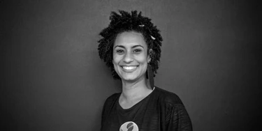 O assassinato brutal de Marielle Franco tornou-se um símbolo internacional da luta pelos direitos humanos. O assassinato brutal de Marielle Franco tornou-se um símbolo internacional da luta pelos direitos humanos.