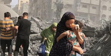 Ataques de Israel no Líbano e em Gaza deixam rastro de destruição. Ataques de Israel no Líbano e em Gaza deixam rastro de destruição.