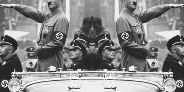 Paralelos entre Trump e Hitler ficam cada dia mais óbvios. Paralelos entre Trump e Hitler ficam cada dia mais óbvios.
