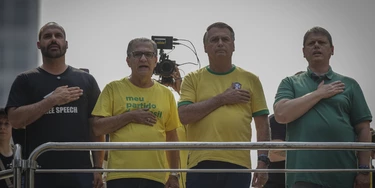Eduardo Bolsonaro, Silas Malafaia, Jair Bolsonaro e Tarcísio de Freitas participaram juntos de manifestação bolsonarista, em São Paulo, no dia 7 de setembro de 2024 (Foto: Bruno Santos/ Folhapress) Eduardo Bolsonaro, Silas Malafaia, Jair Bolsonaro e Tarcísio de Freitas participaram juntos de manifestação bolsonarista, em São Paulo, no dia 7 de setembro de 2024 (Foto: Bruno Santos/ Folhapress)