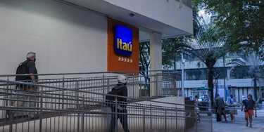 Demissões no Itaú reforçam que empresas querem disciplina total dos trabalhadores Demissões no Itaú reforçam que empresas querem disciplina total dos trabalhadores