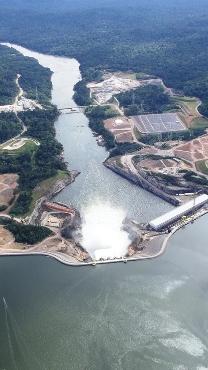 Empresas apresentam impacto destruidor de usina como se fosse exemplo de sustentabilidade Empresas apresentam impacto destruidor de usina como se fosse exemplo de sustentabilidade