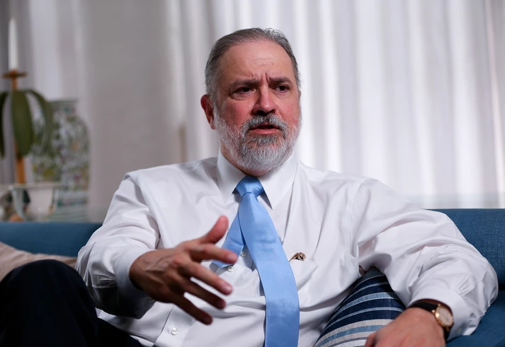 A família Bolsonaro quer um engavetador-geral de estimação para comandar o Ministério Público A família Bolsonaro quer um engavetador-geral de estimação para comandar o Ministério Público