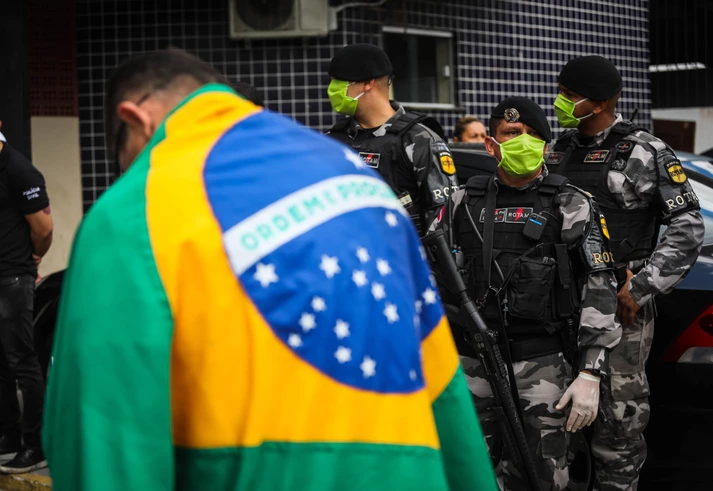Coronavírus: Bolsonaro só acredita na ‘ciência’ quando o resultado lhe interessa
