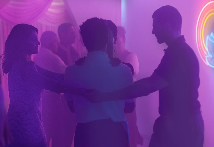 ‘Divino amor’: filme futurista é uma crítica à hipocrisia do Brasil evangélico de Bolsonaro