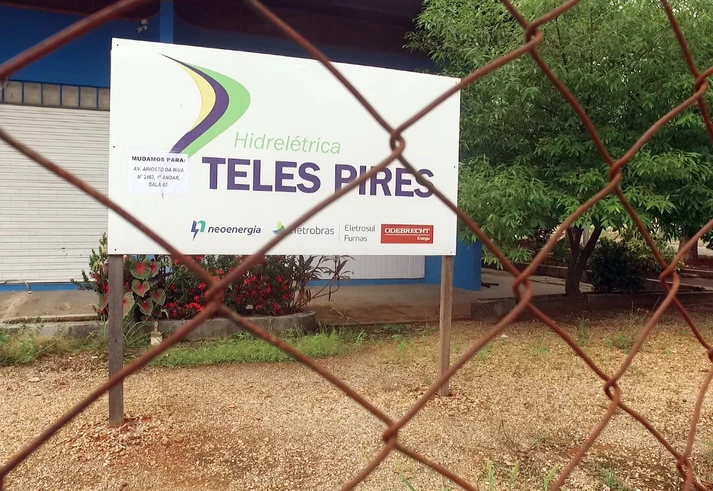 Empresas apresentam impacto destruidor de usina como se fosse exemplo de sustentabilidade Empresas apresentam impacto destruidor de usina como se fosse exemplo de sustentabilidade