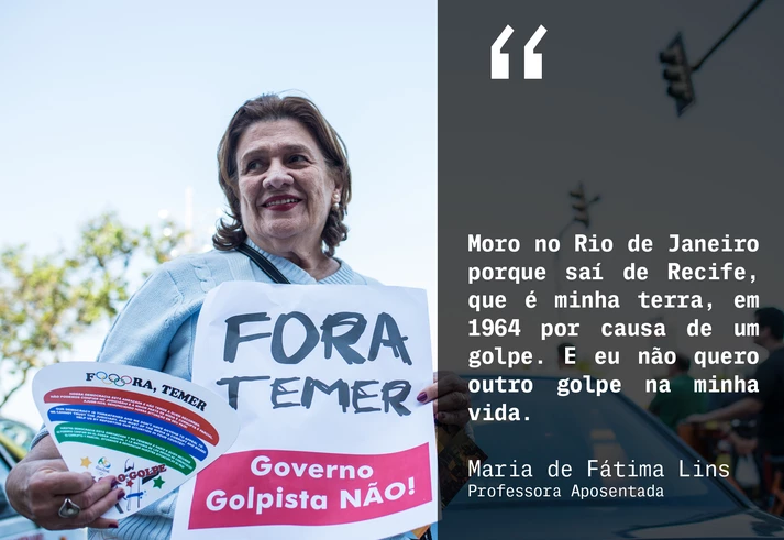 Milhares se reúnem em Copacabana em protesto contra governo Temer e Jogos Olímpicos Milhares se reúnem em Copacabana em protesto contra governo Temer e Jogos Olímpicos
