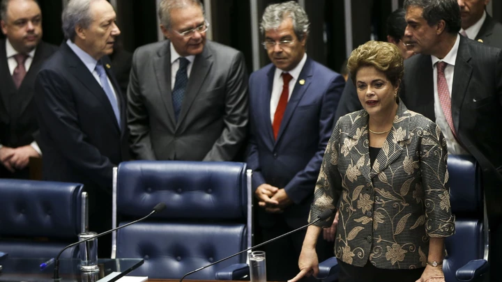 Brasília - A presidenta afastada Dilma Rousseff faz sua defesa diante dos senadores durante sessão de julgamento do impeachment. ( Marcelo Camargo/Agência Brasil)