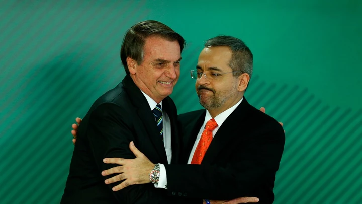 Por dentro da paranoia olavista do novo ministro da Educação, Abraham Weintraub Por dentro da paranoia olavista do novo ministro da Educação, Abraham Weintraub