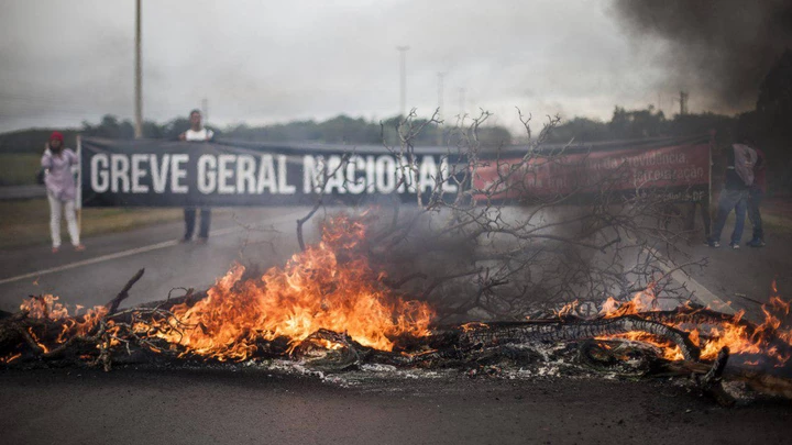 Brasil em greve: manifestações ocupam as ruas contra as reformas Trabalhista e da Previdência