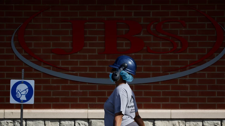 A irregularidade se soma a outras práticas da companhia como a falta de busca ativa e monitoramento de casos de coronavírus. A irregularidade se soma a outras práticas da companhia como a falta de busca ativa e monitoramento de casos de coronavírus.