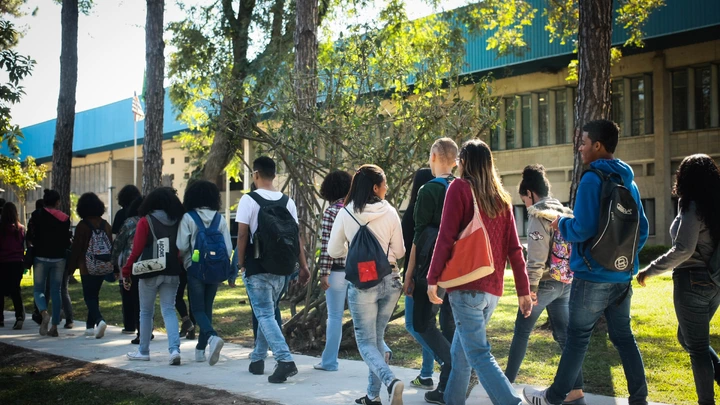 SÃO PAULO, SP - 05.07.2017: USP APROVA COTAS RACIAIS E ESCOLA PÚBLICA - O Conselho Universitário da Universidade de São Paulo (USP) aprovou na noite da última terça-ferira (4), a reserva de vagas para alunos de escolas públicas e autodeclarados pretos, pardos e indígenas nos cursos de graduação da instituição a partir do próximo ano. Esta é a primeira vez que a USP vai adotar um sistema de cotas sociais e raciais. (Foto: Aloisio Mauricio /Fotoarena/Folhapress) ORG XMIT: 1350928 SÃO PAULO, SP - 05.07.2017: USP APROVA COTAS RACIAIS E ESCOLA PÚBLICA - O Conselho Universitário da Universidade de São Paulo (USP) aprovou na noite da última terça-ferira (4), a reserva de vagas para alunos de escolas públicas e autodeclarados pretos, pardos e indígenas nos cursos de graduação da instituição a partir do próximo ano. Esta é a primeira vez que a USP vai adotar um sistema de cotas sociais e raciais. (Foto: Aloisio Mauricio /Fotoarena/Folhapress) ORG XMIT: 1350928