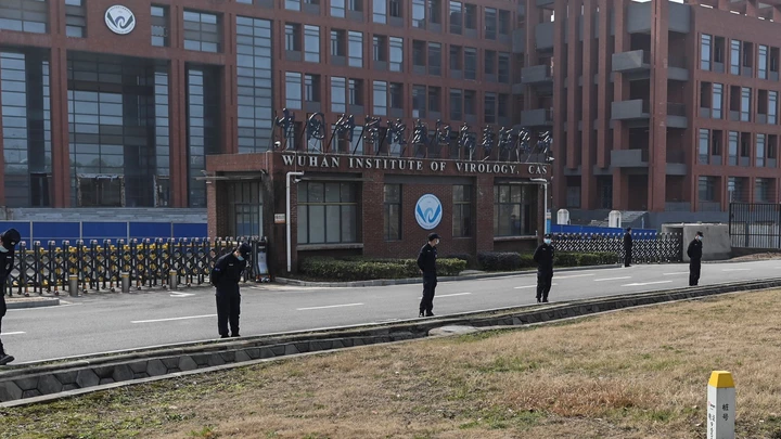 O Instituto de Virologia de Wuhan, na província central de Hubei, na China, é visto em 3 de fevereiro de 2021. 