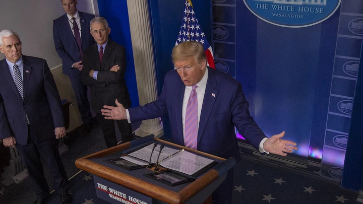 O presidente dos EUA, Donald Trump, ocupa os holofotes em todas as coletivas sobre coronavírus. O presidente dos EUA, Donald Trump, ocupa os holofotes em todas as coletivas sobre coronavírus.