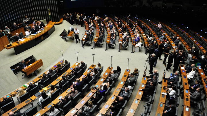 Plenário da Câmara dos Deputados durante sessão solene em 2016. Plenário da Câmara dos Deputados durante sessão solene em 2016.