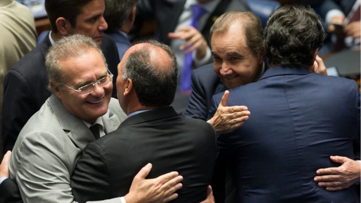 Apesar dos spoilers, O Grande Acordo Nacional segue causando espanto Apesar dos spoilers, O Grande Acordo Nacional segue causando espanto