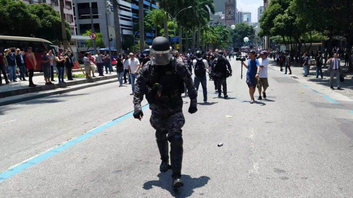 Bunker no coração: onde cavar trincheiras em meio ao caos Bunker no coração: onde cavar trincheiras em meio ao caos