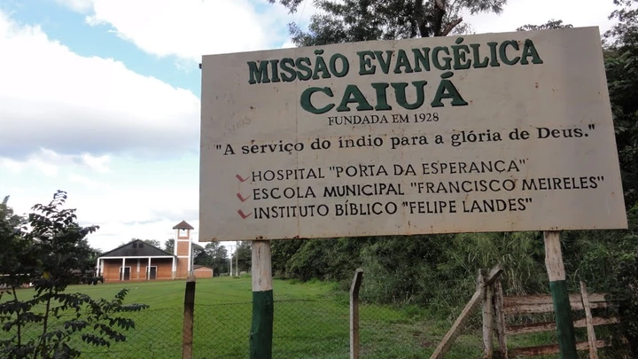Fachada da Missão Evangélica Caiuá, ONG que recebeu R$ 2 bilhões da União para ações de saúde indígena.