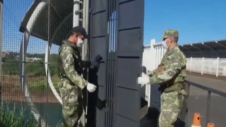 Ponte da discórdia: Brasil pode levar covid-19 ao Paraguai Ponte da discórdia: Brasil pode levar covid-19 ao Paraguai
