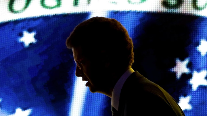 Atual ministro do Meio Ambiente foi condenado por improbidade administrativa por sua gestão como secretário em SP. Sob seu comando, órgão pressionou funcionários a adulterarem um mapa ambiental. Atual ministro do Meio Ambiente foi condenado por improbidade administrativa por sua gestão como secretário em SP. Sob seu comando, órgão pressionou funcionários a adulterarem um mapa ambiental.