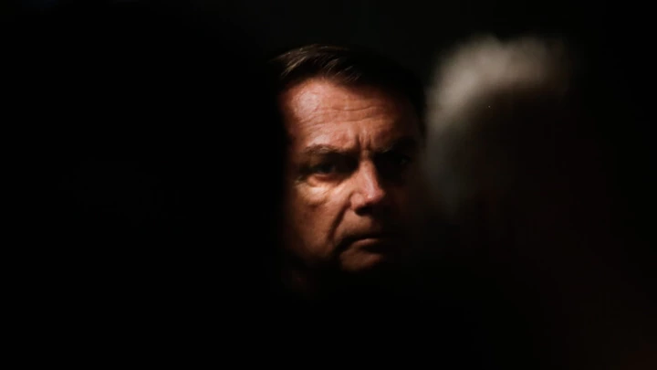 Foto de Jair Bolsonaro. Ex-presidente descumpriu 12 vezes regra que estabelece 10 dias de antecedência para pedidos de emissão de passagens. Atraso custou milhares aos cofres públicos. Foto de Jair Bolsonaro. Ex-presidente descumpriu 12 vezes regra que estabelece 10 dias de antecedência para pedidos de emissão de passagens. Atraso custou milhares aos cofres públicos.