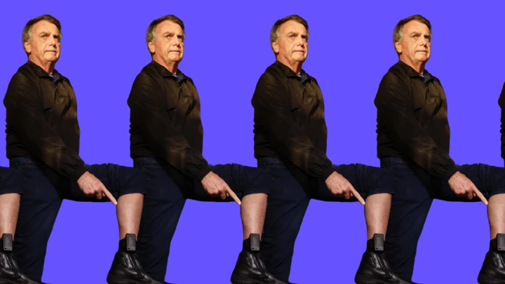 Tornozeleira eletrônica no líder golpista Bolsonaro aumentou ainda mais o desespero dos falsos patriotas Tornozeleira eletrônica no líder golpista Bolsonaro aumentou ainda mais o desespero dos falsos patriotas