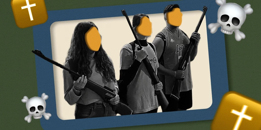 Retiro religioso transforma adolescentes em ‘soldados de Cristo’ com réplicas de fuzis Retiro religioso transforma adolescentes em ‘soldados de Cristo’ com réplicas de fuzis